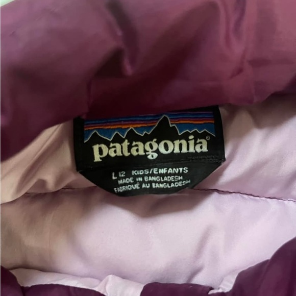 Patagonia kids down sweater jackets Fuchsia kids  Large (12) - Picture 2 of 2